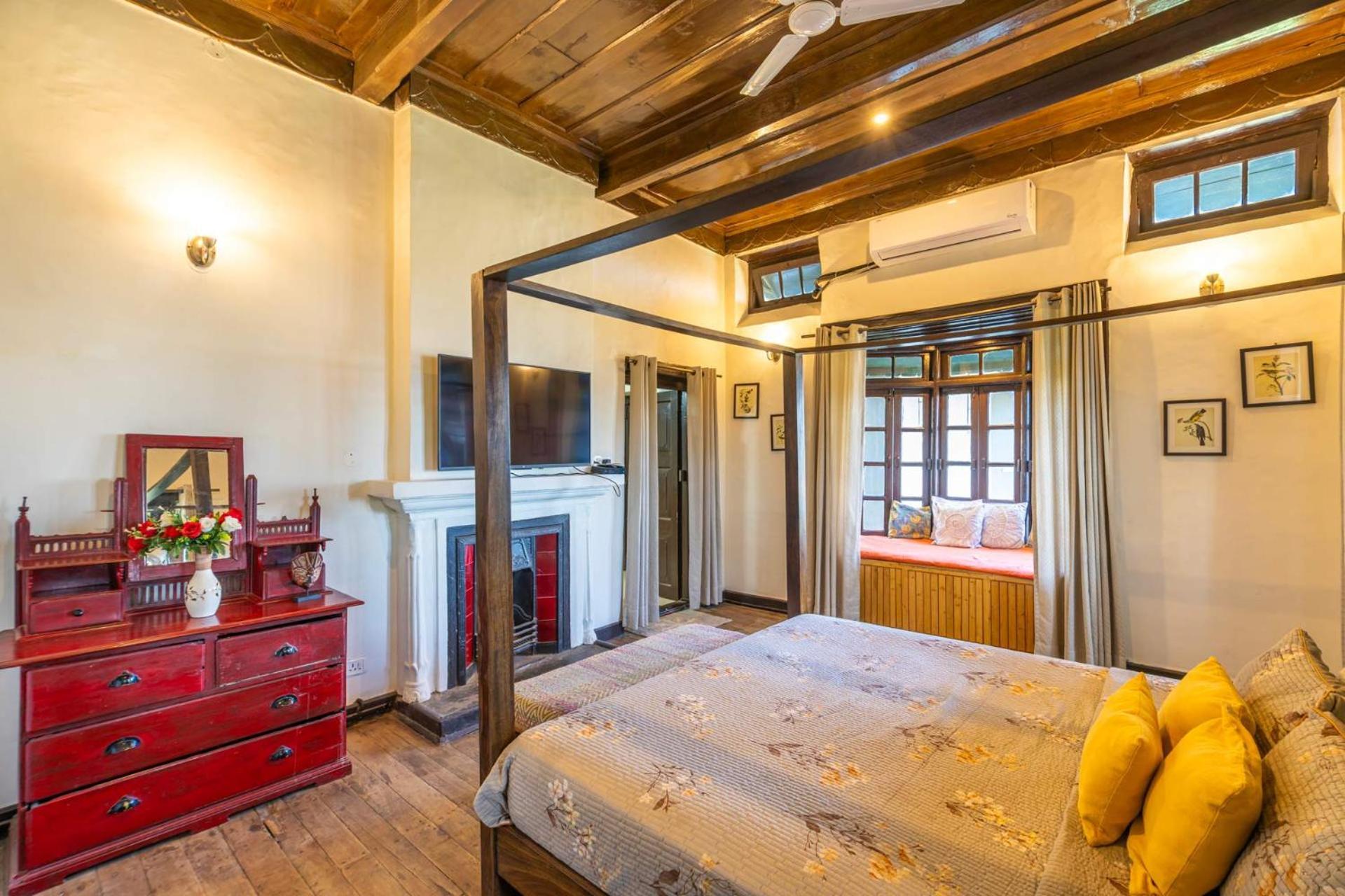 Stayvista At Padam Hill- Pet Friendly Villa With Garden カソーリ エクステリア 写真